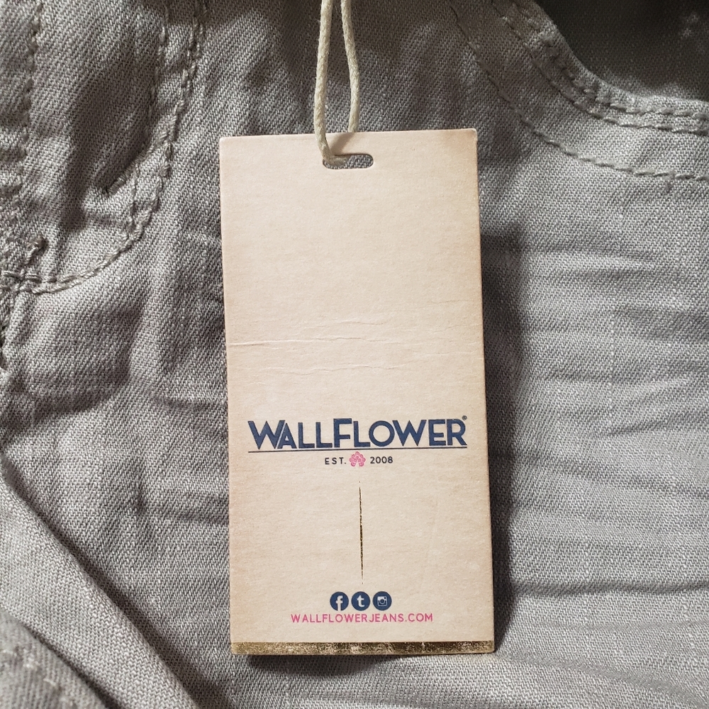 NWT Wallflower Sz 7 Shorty Shorts Stone Grey - Picture 6 of 11
